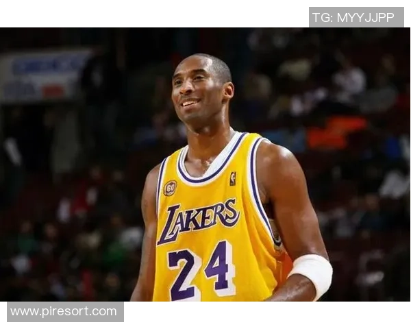 科比布莱恩特传奇生涯回顾与影响力分析：篮球巨星的荣耀与奋斗历程